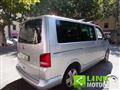 VOLKSWAGEN TRANSPORTER KOMBI 9 Posti - Possibile garanzia di 1 anno