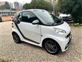 SMART FORTWO 1000 52 kW MHD coupé pulse