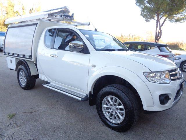 MITSUBISHI L200 2.5 DI-D/136CV Club Cab Int ALLESTITO 4 POSTI