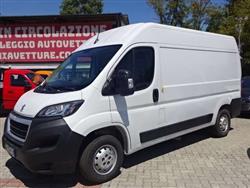 PEUGEOT BOXER 330 2.2 bluehdi 140cv S&S L2H2