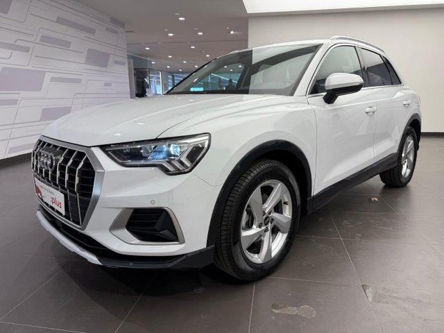 AUDI Q3 35 TDI S tronic Business Advanced