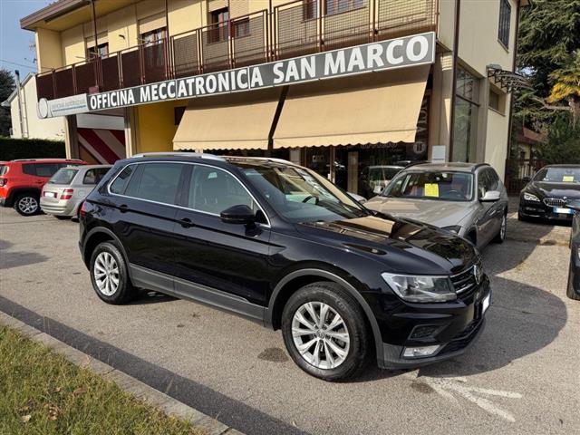 VOLKSWAGEN Tiguan 2.0 TDI 4MOTION Business BMT