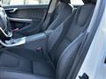 VOLVO V60 (2010) D5 Geartronic Momentum