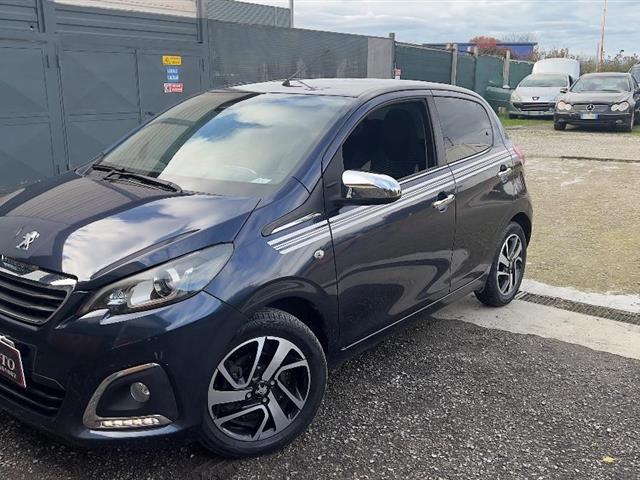 PEUGEOT 108 5p 1.0 vti Roland Garros Top!