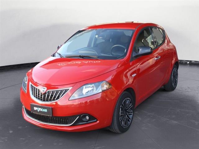 LANCIA YPSILON 1.0 FireFly 5 porte S&S Hybrid Ecochic Silver