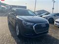 AUDI Q3 35 TFSI Business