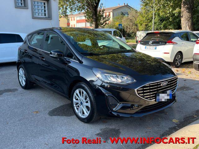 FORD FIESTA 1.1 75 CV 5 porte Titanium NEOPATENTATI