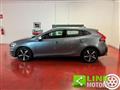 VOLVO V40 D2 R-design Momentum 1 anno GARANZIA