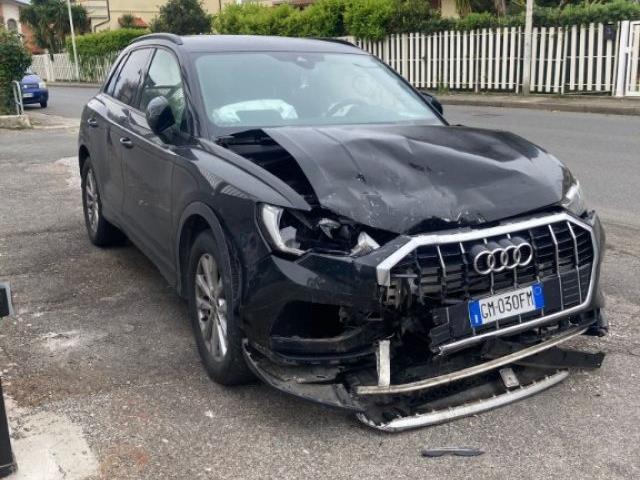 AUDI Q3 35 TDI quattro S tronic S line edition SINISTRATO