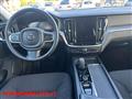 VOLVO V60 B4 (d) Geartronic R-Design NAVIG!!!!!