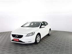 VOLVO V40 D2