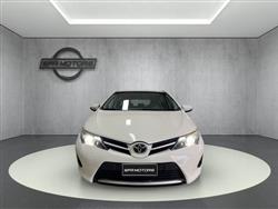 TOYOTA AURIS 1.3 Active