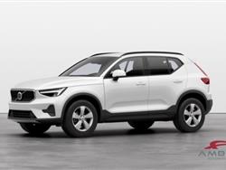 VOLVO XC40 B3 Mild hybrid Benzina Essential