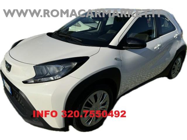 TOYOTA NUOVA AYGO X 1.0 VVT-i 72 CV 5 porte Active AZIENDALE KM CERTIF