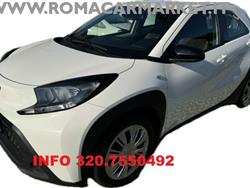 TOYOTA NUOVA AYGO X 1.0 VVT-i 72 CV 5 porte Active AZIENDALE KM CERTIF