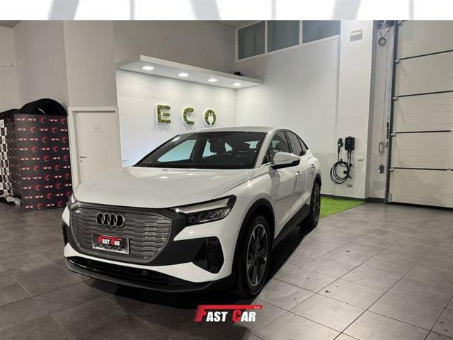 AUDI Q4 e-TRON Q4 SPB 45 e-tron Business