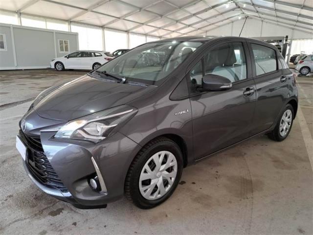 TOYOTA Yaris 1.5h Business