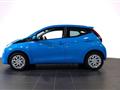 TOYOTA AYGO II 2018 5p 5p 1.0 x-play 72cv