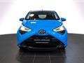 TOYOTA AYGO II 2018 5p 5p 1.0 x-play 72cv