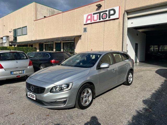 VOLVO V60 (2010) D2 Geartronic