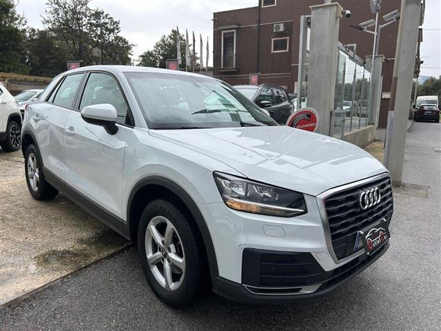 AUDI Q2 1.6 TDI S tronic Business