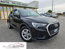 AUDI Q3 35 TDI S tronic Business