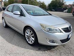 OPEL ASTRA 1.7 CDTI 110CV 5 porte Cosmo