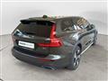 VOLVO V60 CROSS COUNTRY V60 Cross Country B4 (d) AWD Geartronic Business Pro Line