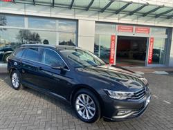 VOLKSWAGEN PASSAT 1.6 TDI SCR DSG Business BMT