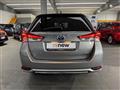 TOYOTA AURIS 1.8 Hybrid Lounge CVT