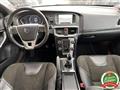 VOLVO V40 D2 1.6 R-design Momentum