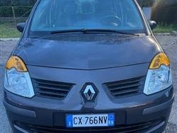 RENAULT Modus 1.2 16V Luxe PrivilÃ¨ge