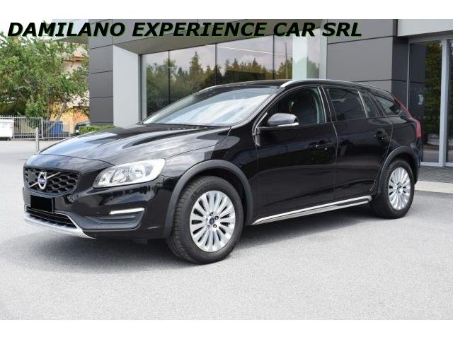 VOLVO V60 CROSS COUNTRY D4 Geartronic Business