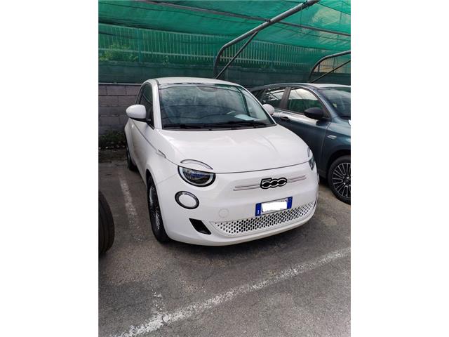 FIAT 500 ELECTRIC 500 Icon Berlina 42 kWh