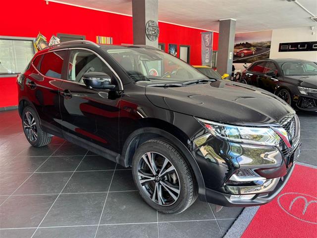 NISSAN Qashqai 1.5 dCi N-Connecta