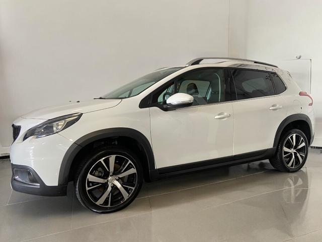 PEUGEOT 2008 (2013) PureTech Turbo 130 S&S Allure