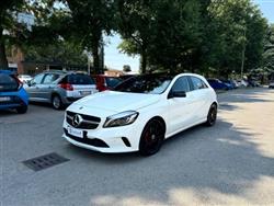 MERCEDES Classe A 200 d Sport auto my16