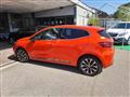 RENAULT NEW CLIO TCe 100 CV GPL 5 porte Techno km 5000 originali