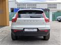 VOLVO XC40 B3 automatico Plus Dark