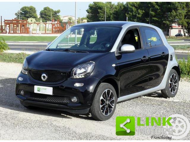 SMART FORFOUR 70 1.0 Passion - FATTURABILE