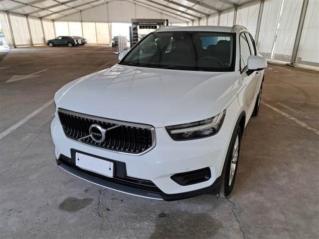 VOLVO XC40 D3 Business Plus