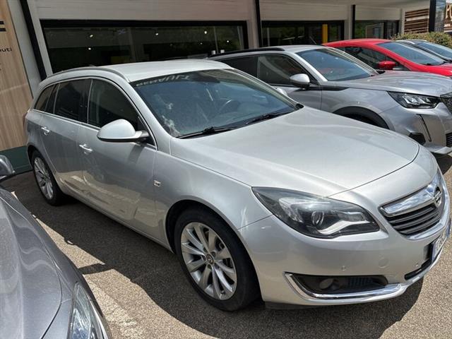 OPEL INSIGNIA 2.0 CDTI Sports Tourer aut. Cosmo