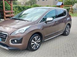 PEUGEOT 3008 2.0 hdi Hybrid4