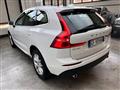 VOLVO XC60 B4 (d) AWD Geartronic Momentum Pro