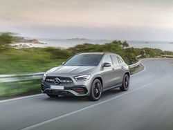 MERCEDES CLASSE GLA GLA 200 d Automatic 4Matic Premium