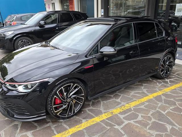 VOLKSWAGEN GOLF 2.0 TSI GTI DSG Clubsport 45