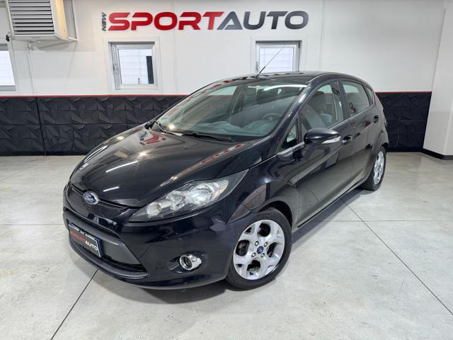 FORD FIESTA 1.4 TDCi 70CV 5p. Titanium NEOPATENTATI