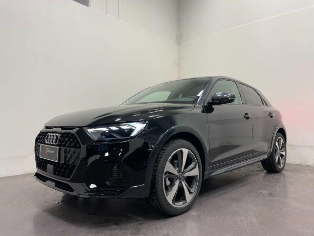 AUDI A1 ALLSTREET ALLSTREET 35 TFSI S TRONIC IDENTITY CONTRAST