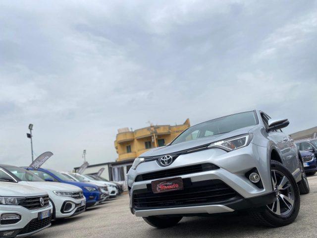 TOYOTA RAV4 2.0 D-4D 2WD Lounge Gancio Traino