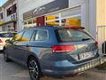 VOLKSWAGEN PASSAT Variant 1.6 TDI SCR DSG Business